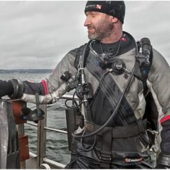 Combinaison étanche Santi Emotion + -Planet-plongée Soldes Magasin combinaison etanche santi emotion 1 2